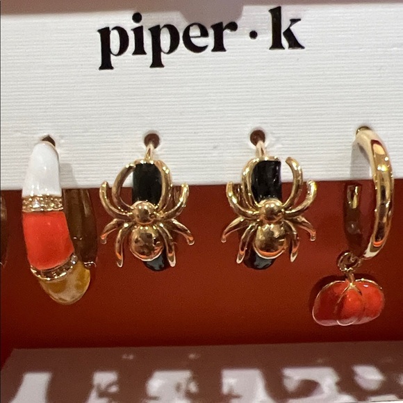 Piper K | Festive October Earrings - Picture 4 of 10